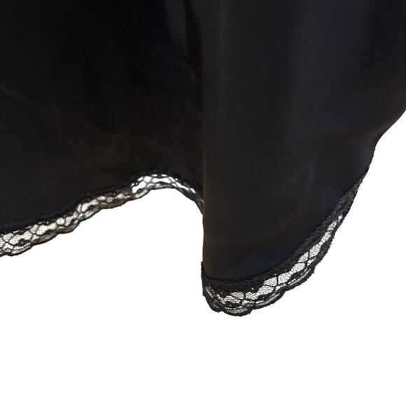 Vintage Intimate Attitudes Beaded Satin Lace Sleep Shirt 1X - Picture 11 of 13